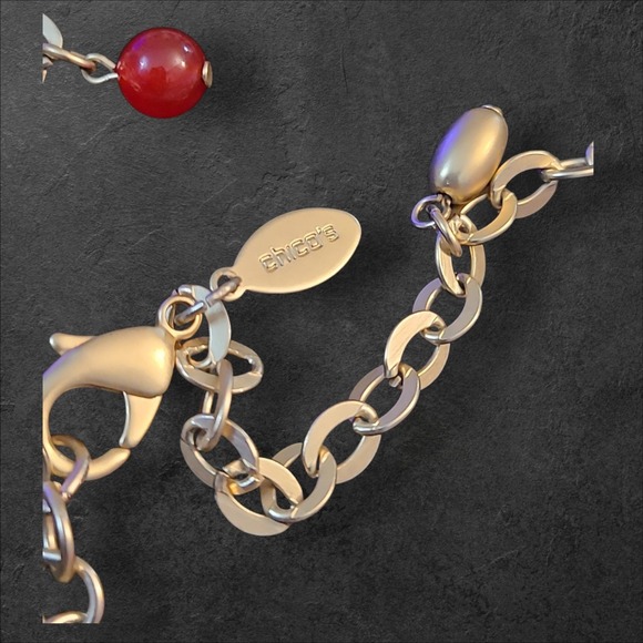 Chico's Matte Gold Tone‎ Charm Necklace Heart Star Bumblebee - Picture 4 of 8